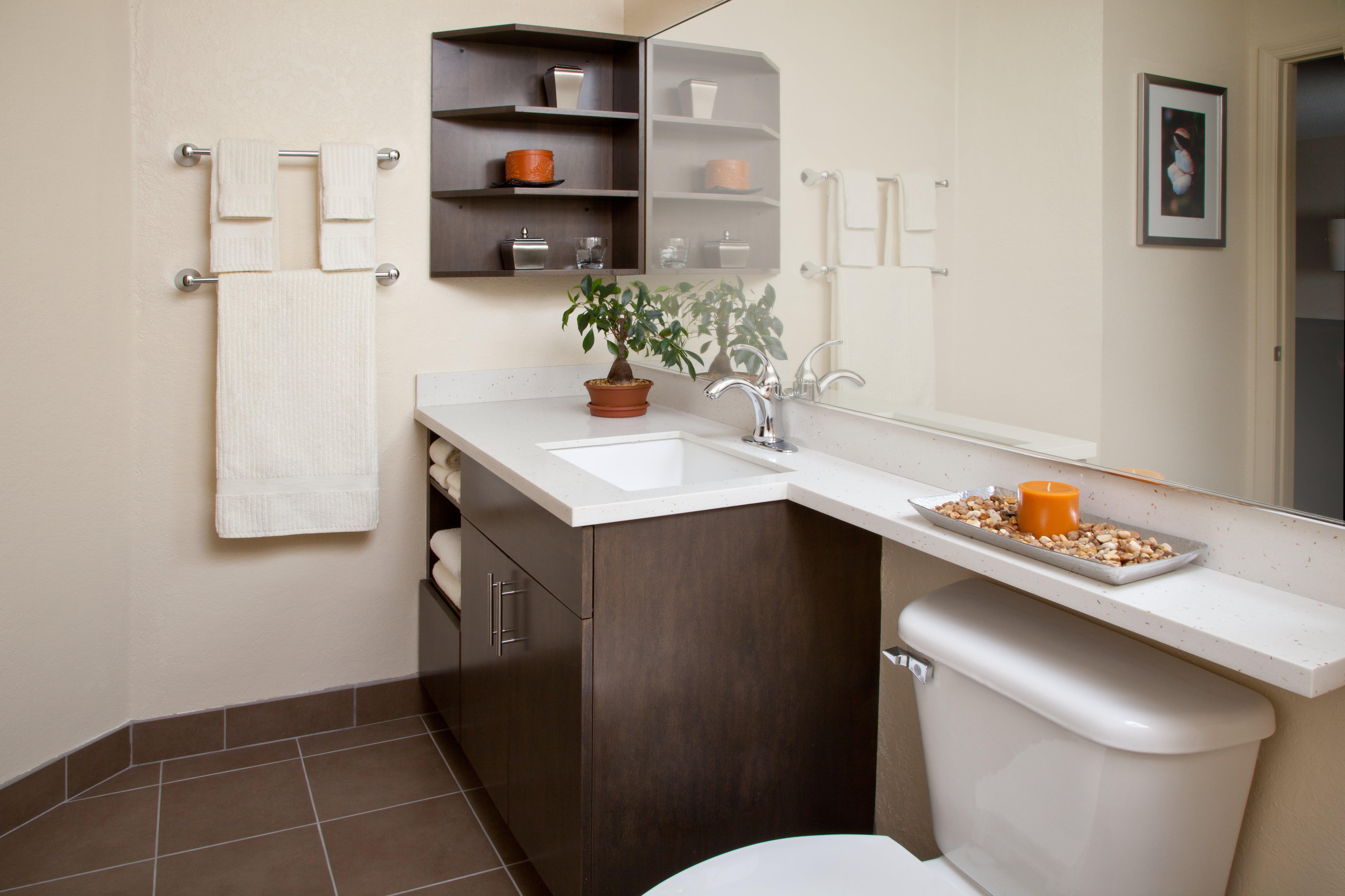 Candlewood Suites Philadelphia - Airport Area By Ihg Chester Extérieur photo
