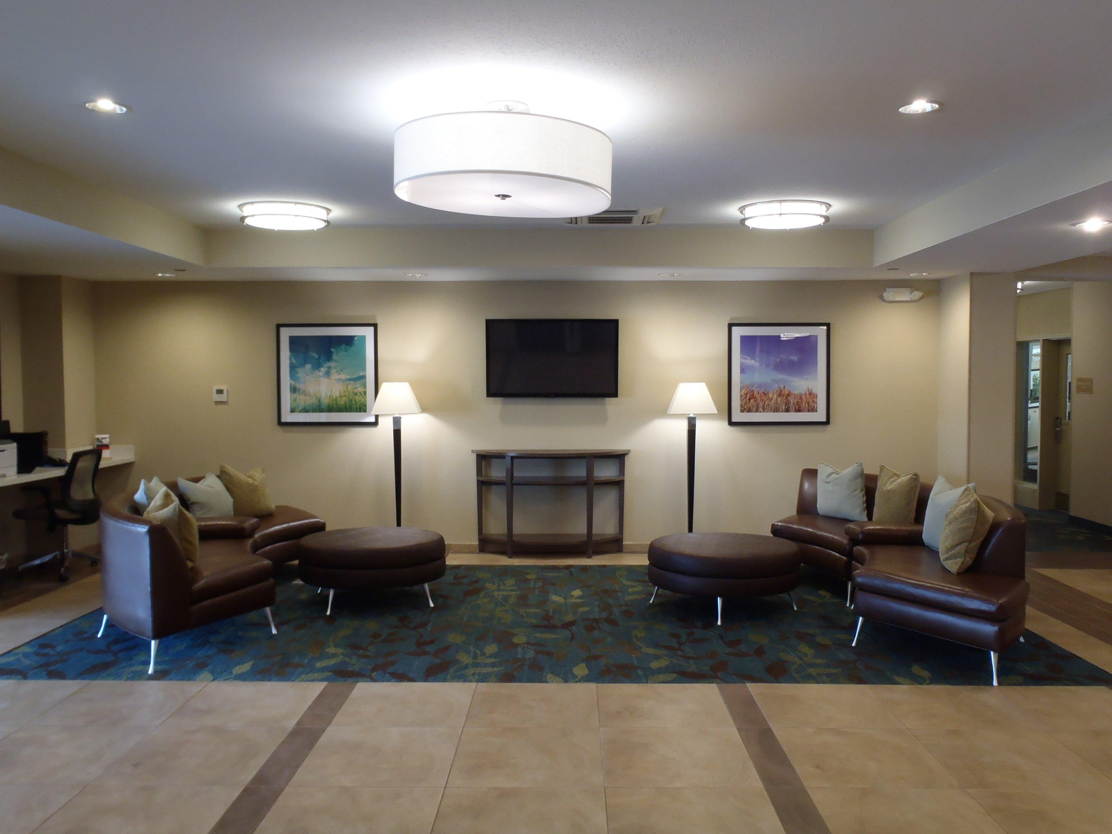 Candlewood Suites Philadelphia - Airport Area By Ihg Chester Extérieur photo