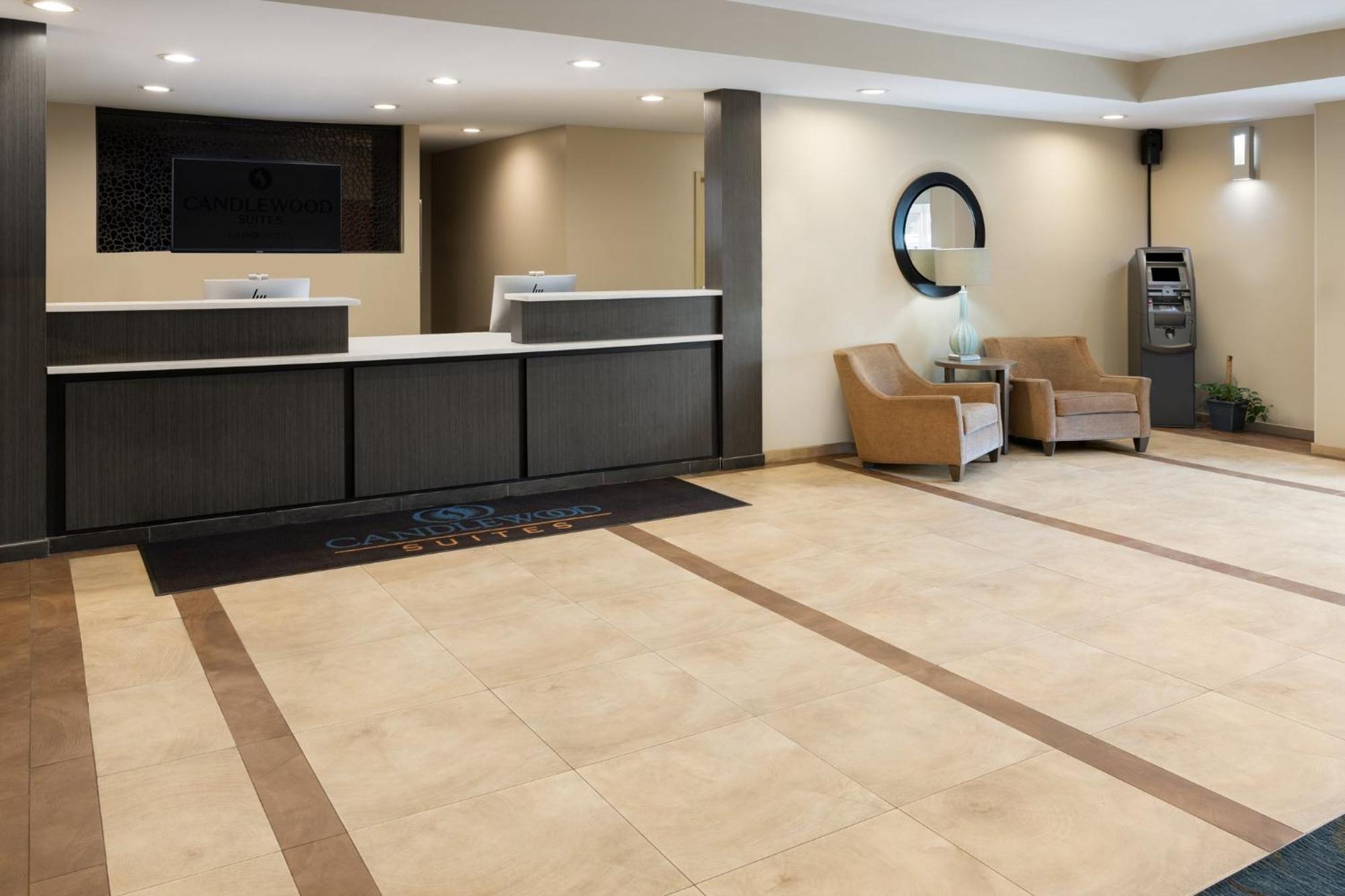 Candlewood Suites Philadelphia - Airport Area By Ihg Chester Extérieur photo