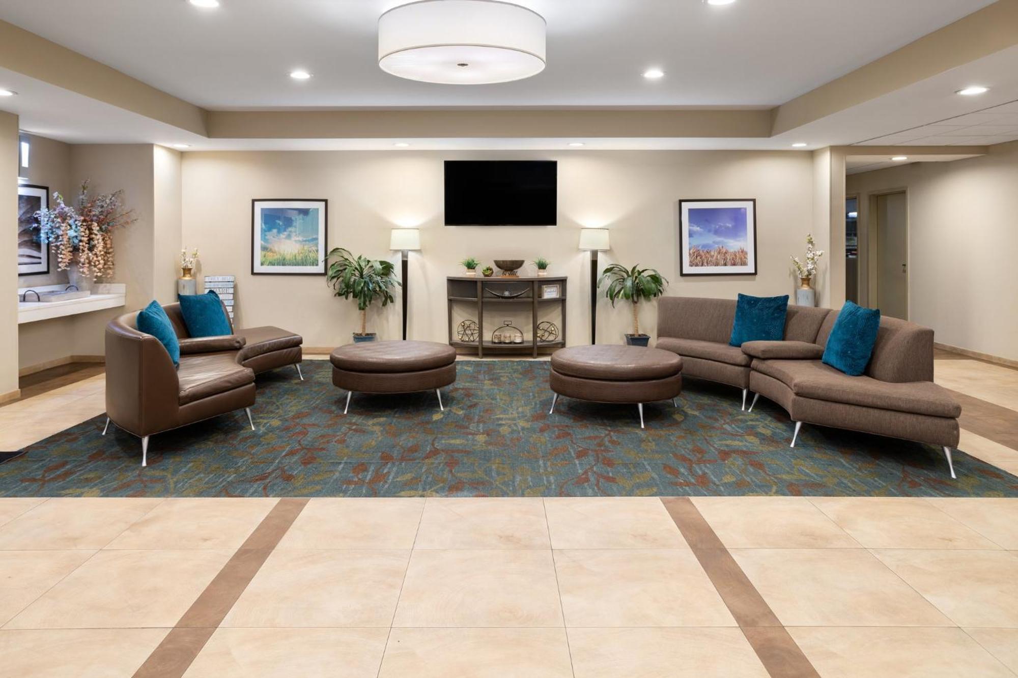 Candlewood Suites Philadelphia - Airport Area By Ihg Chester Extérieur photo